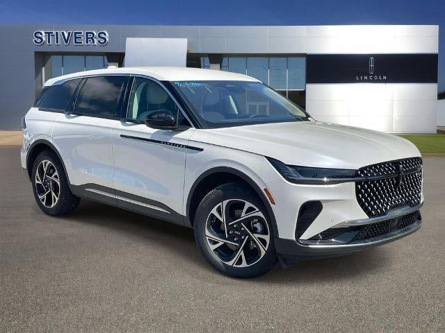 2026 Lincoln Nautilus Premiere in White Platinum Metallic Tri-Coat — front three-quarter view