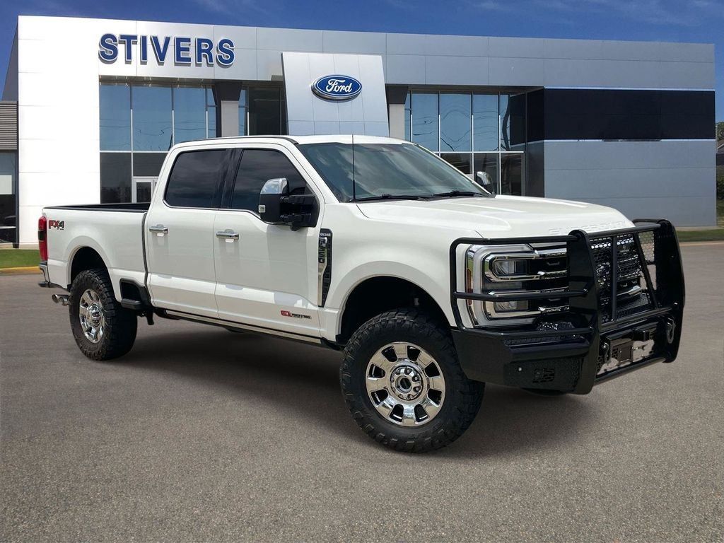 2024 Ford F-350SD King Ranch in White Metallic — front three-quarter view