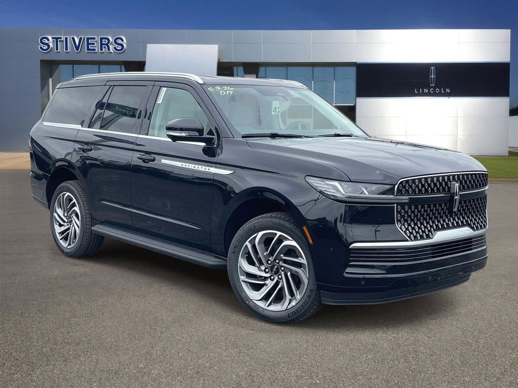 2026 Lincoln Navigator Premiere in Black Metallic — front three-quarter view