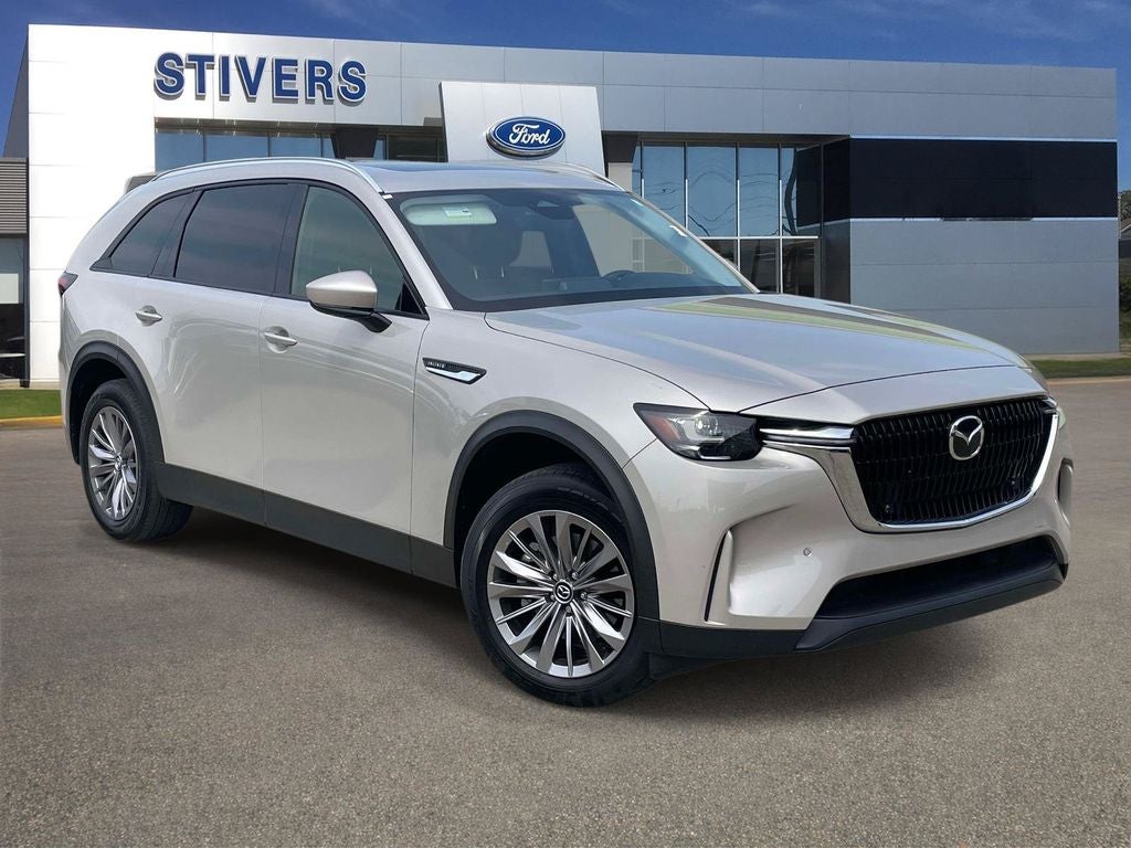 2025 Mazda Mazda CX-90 3.3 Turbo Preferred in Platinum Quartz — front three-quarter view